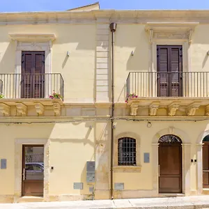 rosa-barocca.sicilyhotelsitaly.net/
