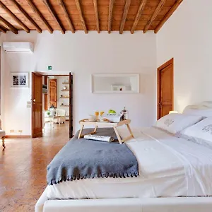 arenula-luxury-apartment.it-romehotels.com/